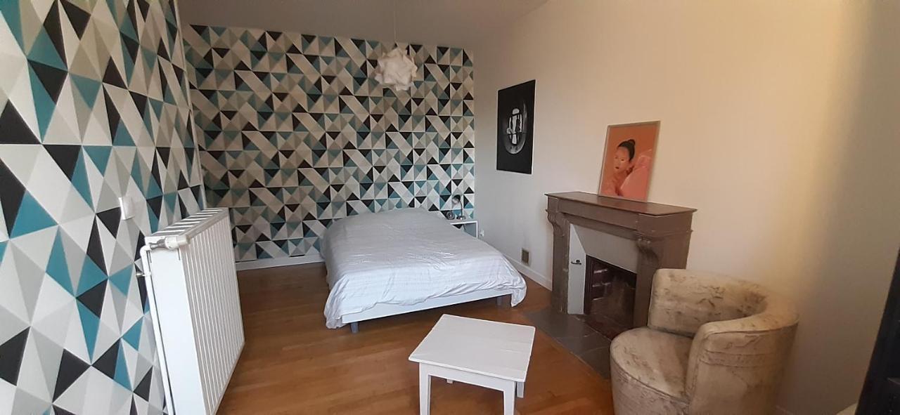 Chambre Tout Confort A L'Etage Conlie Extérieur photo